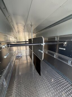 Nabízím přepravu hospodářských zvířat a menších koní - 7