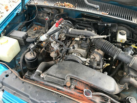 Kia Sportage 2,0i 70kW 2004 Automat - díly - 7