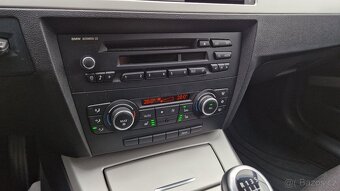 BMW E91 318d 105kw - Facelift, Manuál - 7