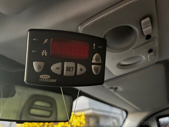 Iveco Daily mrazák skříň 35S16 - 7