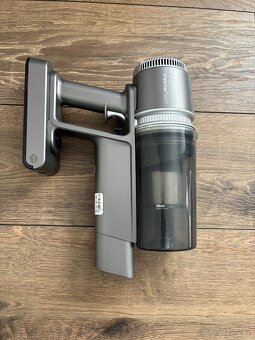 Tyčový vysavač - 7