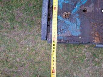 Dílenský stůl / ponk - 7