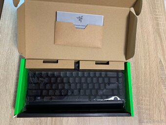 Razer BlackWidow V3 mini Hyperspeed klávesnice - 7