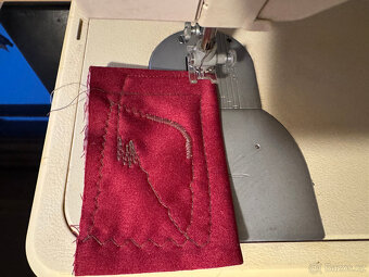 Šicí stroj Victoria Detmold kovový - 7