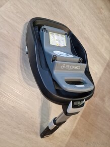 Maxi Cosi CabrioFix s elektrickou zakladnou FamilyFix - 7