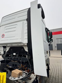 Dily Mercedes Actros 1844 - 7