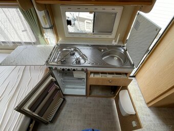 Chateau La Car 450, 4 osoby, velký stan, pevná postel - 7