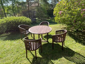 Zahradní stůl s křesílky – materiál teak - 7