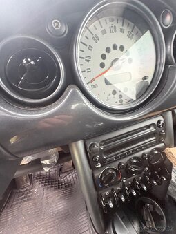 Mini Cooper 1.4d - 7