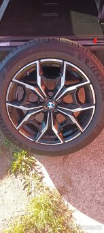 Original BMW X3 G01 X4 G02 r19 887 7916263 letní 245/50 r19 - 7