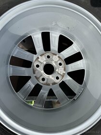 Prodám Alu kola 5x112, ET 48 s letními pneu - 7