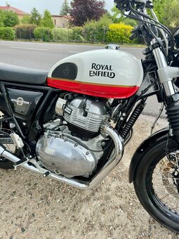 Royal Enfield 650 Interceptor - 7
