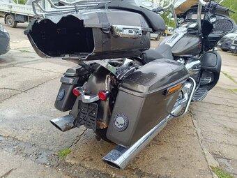 Harley-Davidson FLTRX Milwauke-eight 107 - 7