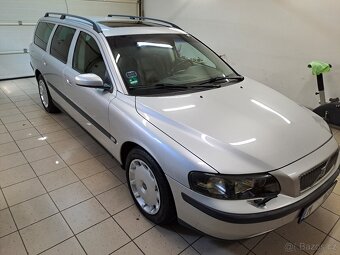 Volvo V70 2.4 LPG SUMMUM - 7