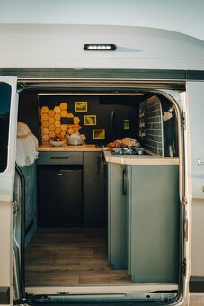 Pronájem obytné dodávky - 7