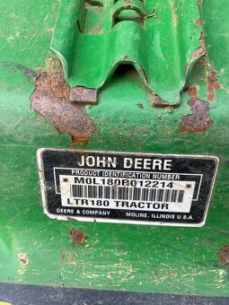 Zahradní traktůrek John Deere LTR 180 - 7