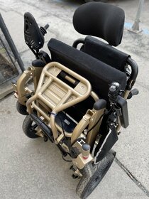 Elektrický invalidní vozík Eroute 7001r - 7