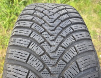Zimní sada Toyota RAV4 16" 5x114,3 pneu 235/60/16 - 7