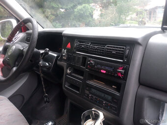 VW Caravelle T4 2.5TDI 75kW STK 11/26 - 7