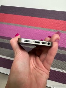iPhone 5s 32GB Space grey v dobrem stavu - 7