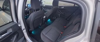 Ford Focus 1.5 EcoBlue Start-Stopp-System ST-LINE DESIGN - 7