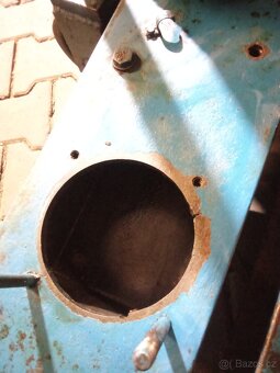 Nůžkový zvedák do 2t - 7