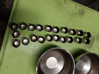 Pokličky wartburg trabant - 7