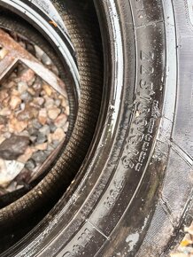 2ks 225/60 R16 zimní pneu Dunlop - 8.5mm jak nové 2018 - 7