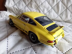 Porsche 911 Carrera RS 2.7 1973 AUTOart 1:18 - 7
