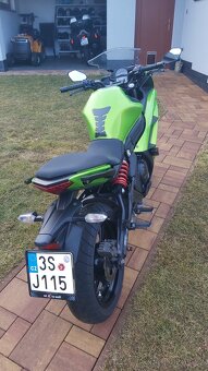 Kawasaki ER-6F - 7