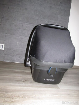 Autosedačka 0-13 kg Maxi Cosi Pebble+ZDARMA adaptéry ke kočá - 7
