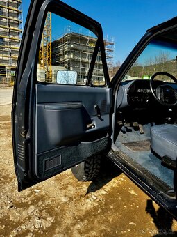 FORD F150 4x4 V8 5.0L 5q manuál rok 1989 - 7