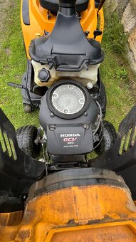 Zahradni traktor STIGA motor Honda GCV 530 - 2021 - 7