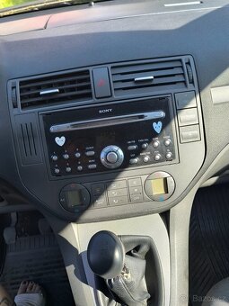 Ford S-Max - 7