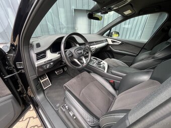 Audi Q7 3.0 TDI 200kW / S LINE / Black Edition / 7míst / DPH - 7