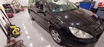 Peugeot 307cc 2.0 i, najeto 137000km - 7