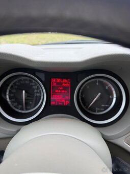Alfa Romeo 159 1.9 JTDm Automat 110kw - 7