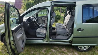 Volkswagen Caddy Life 1.9 TDI (77kW), r. 2005 – STK 5/2027 – - 7