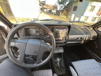 Volkswagen Golf Cabrio MK1 1.8i - parádní stav - 7