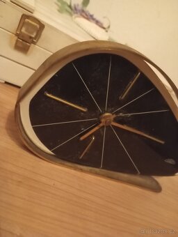 Retro hodiny Prim-Kapka styl Brusel - 7