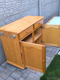 Prodám dřevěnou komodu - 7