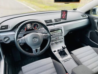 Volkswagen Passat B7 - 7