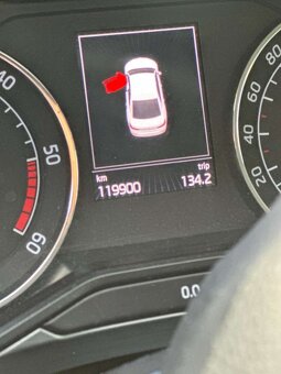 Skoda superb 2.0 TDI - 7