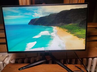 240Hz ASUS ROG Swift PG258Q (24,5"), GSync - 7