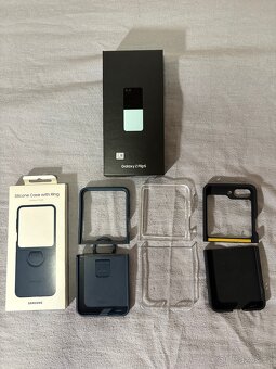 Samsung Z Flip5 512GB - 7