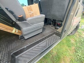 Ford Transit 2.4 - 7