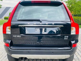Volvo XC90 2.4 D5 147KW AUTOMAT VÝHŘEV NAVI SERVISKA - 7