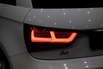 Audi A1 1.4TFSI 90kW DSG S line - 7