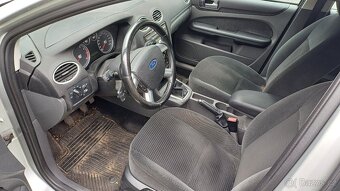 Ford Focus 1.6i 74 kW na ND - 7