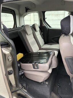 Citroen Berlingo Multispace 2012 1.6 hdi - 7
